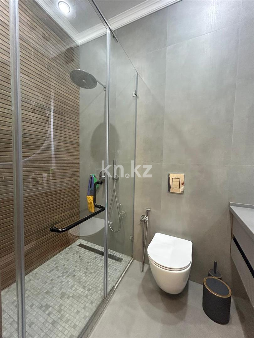 Продажа 3-комнатной квартиры, 105 м², ул. Бокейхана в Астане - фото 11