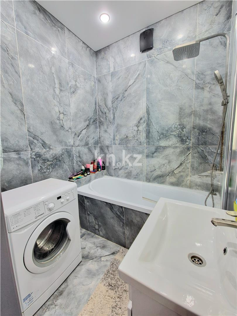 Продажа 2-комнатной квартиры, 70 м² - Продажа недвижимости в Караганде - страница 2 фото 8 из 12