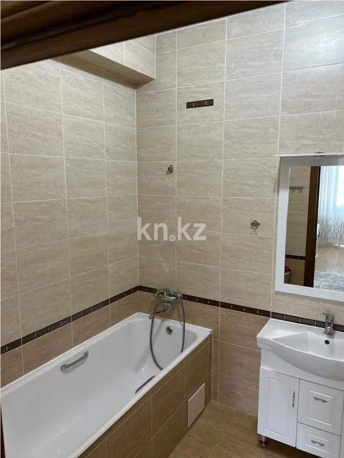 Продажа 3-комнатной квартиры, 94.5 м², пр. Абая, дом  60 в Алматы - фото 4