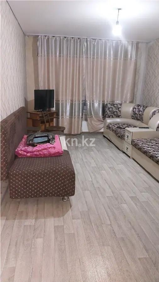 Продажа 2-комнатной квартиры, 51 м², мкр-н Аксай-3б, дом  18 - Продажа  двухкомнатных квартир в Алматы без посредников с фото фото 1 из 5