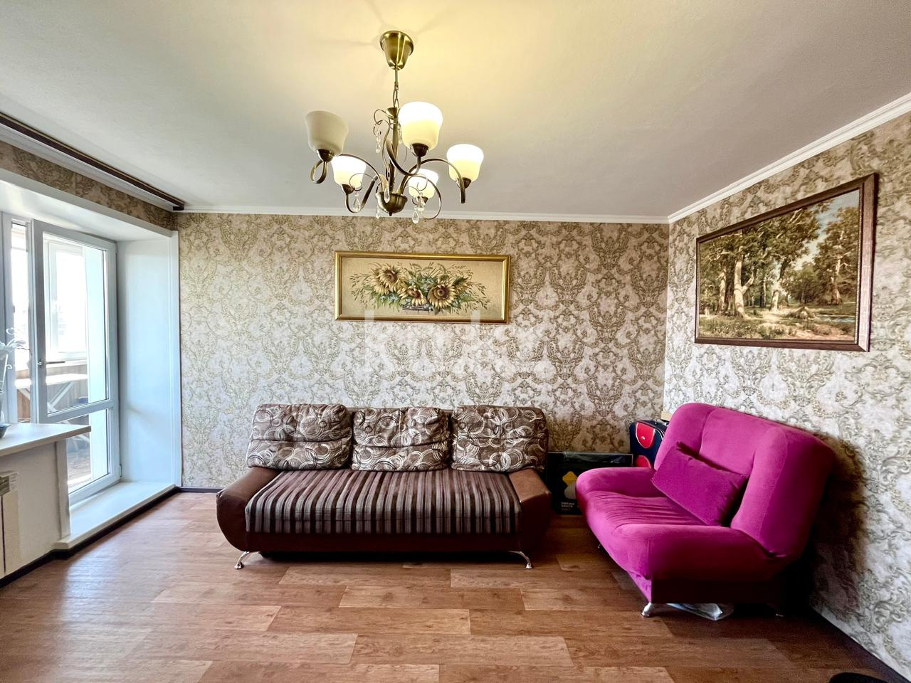 Продажа 4-комнатной квартиры, 77 м², ул. Муканова, дом  18 - Продажа четырехкомнатных квартир в Караганде на Юго-Востоке фото 1 из 18