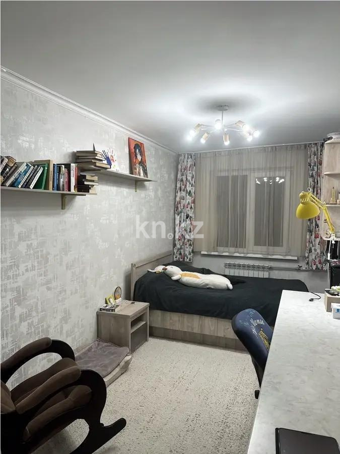Продажа 3-комнатной квартиры, 60 м², ул. Айманова, дом  193г в Алматы - фото 2