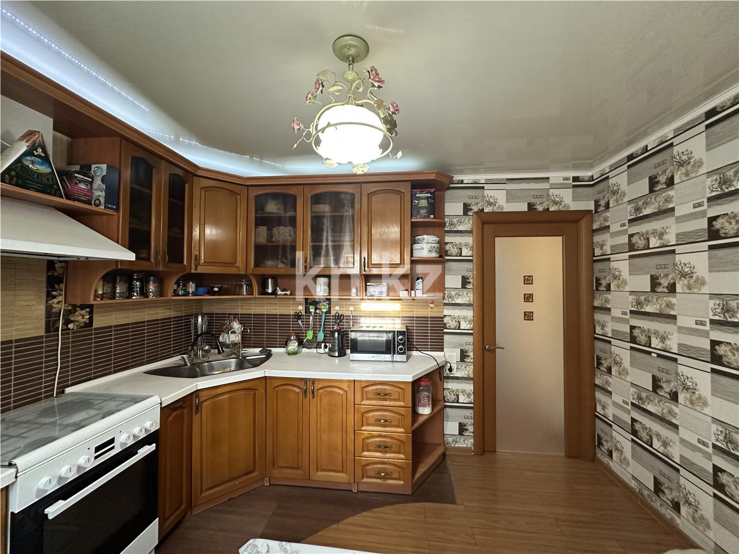 Продажа 3-комнатной квартиры, 80 м², ул. Абая, дом  31 в Темиртау - фото 10