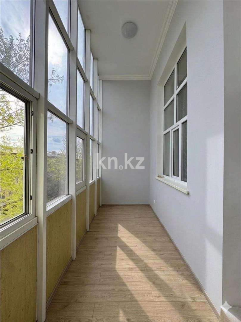 Продажа 3-комнатной квартиры, 78 м² - Продажа трехкомнатных квартир в кирпичном доме в Караганде - страница 2 фото 3 из 5