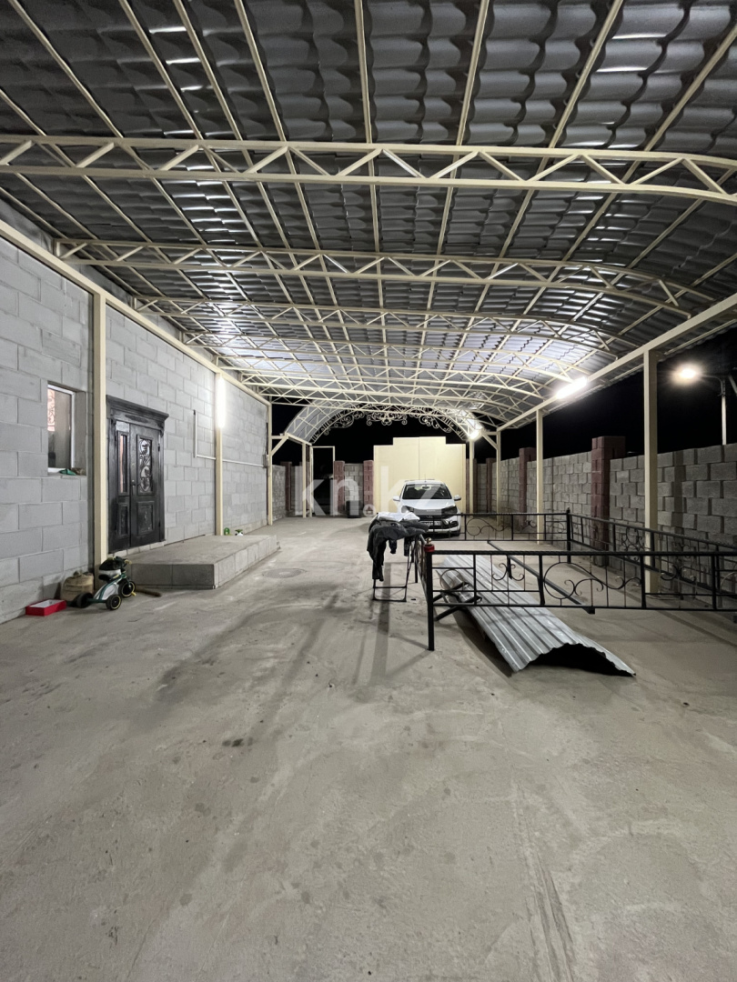 Аренда 5-комнатного дома, 250 м² - Аренда комнат в Актобе фото 16 из 21