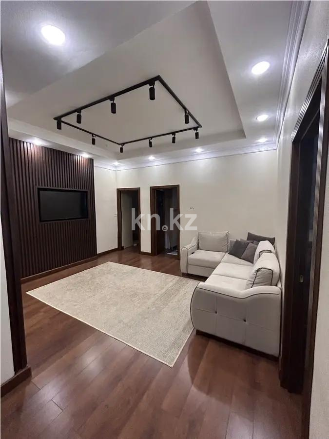 Продажа 4-комнатной квартиры, 90 м², пр. Абая, дом  10/2 - Продажа квартир в новостройках Астаны фото 1 из 6
