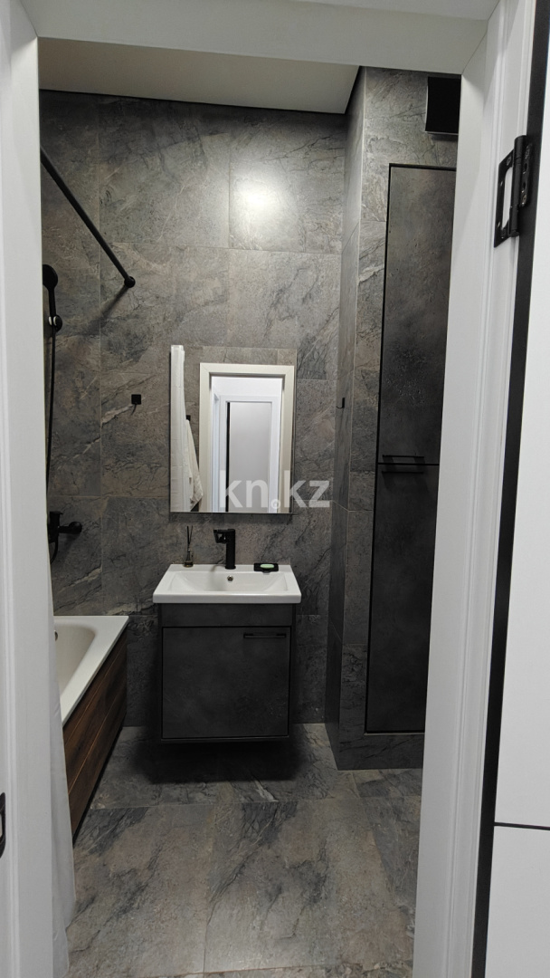 Продажа 1-комнатной квартиры, 40 м², пр. Шахтеров, дом  20/4 - Продажа  однокомнатных квартир в Караганде фото 10 из 15