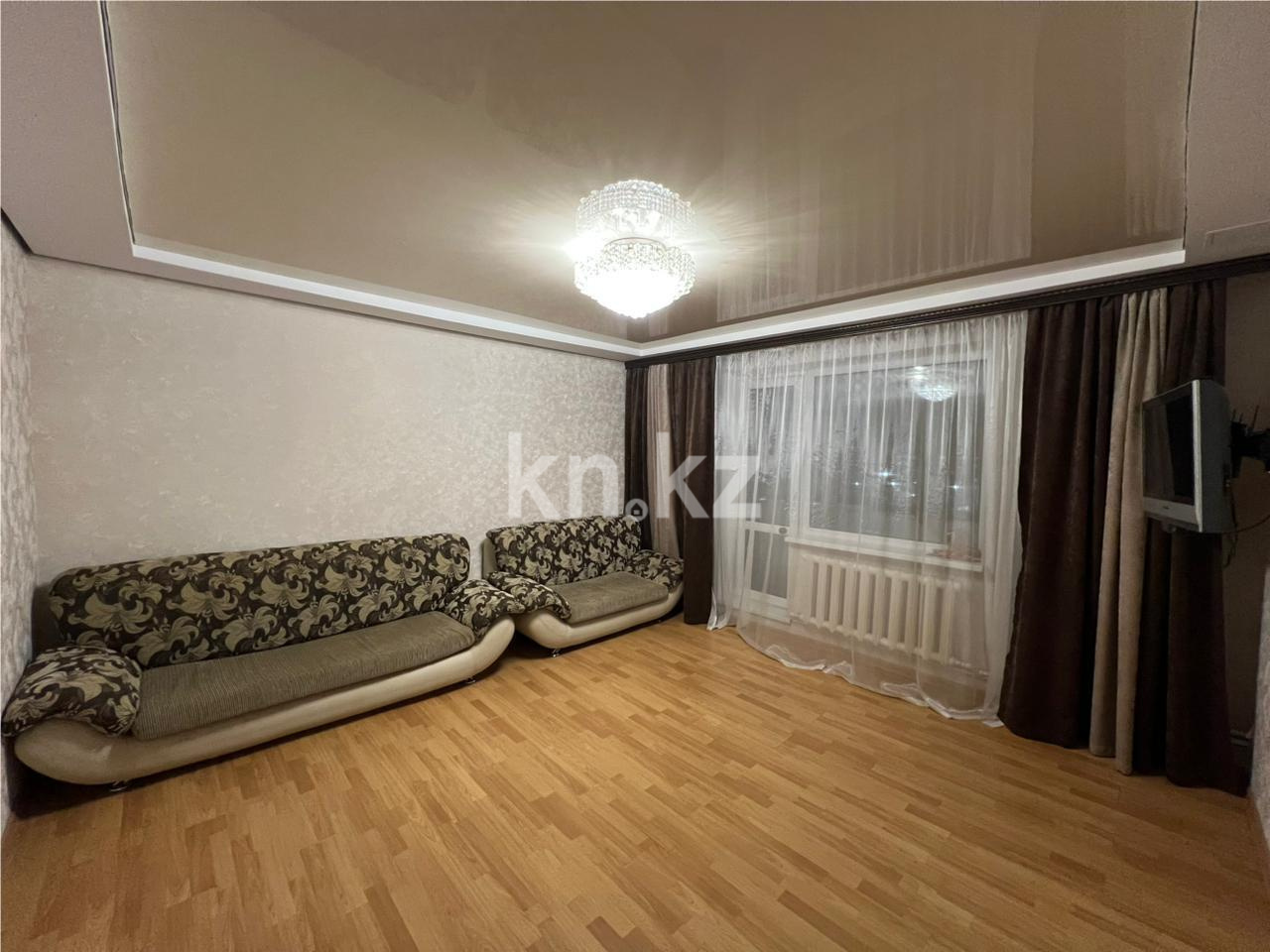 Продажа 3-комнатной квартиры, 68 м², мкр-н Голубые Пруды - Продажа квартир в Караганде фото 1 из 18