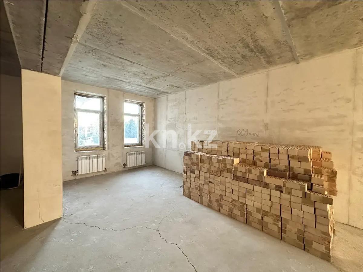 Продажа 4-комнатной квартиры, 131 м², ул. Жамбыла, дом  156а - Продажа  четырехкомнатных квартир в Караганде фото 2 из 5