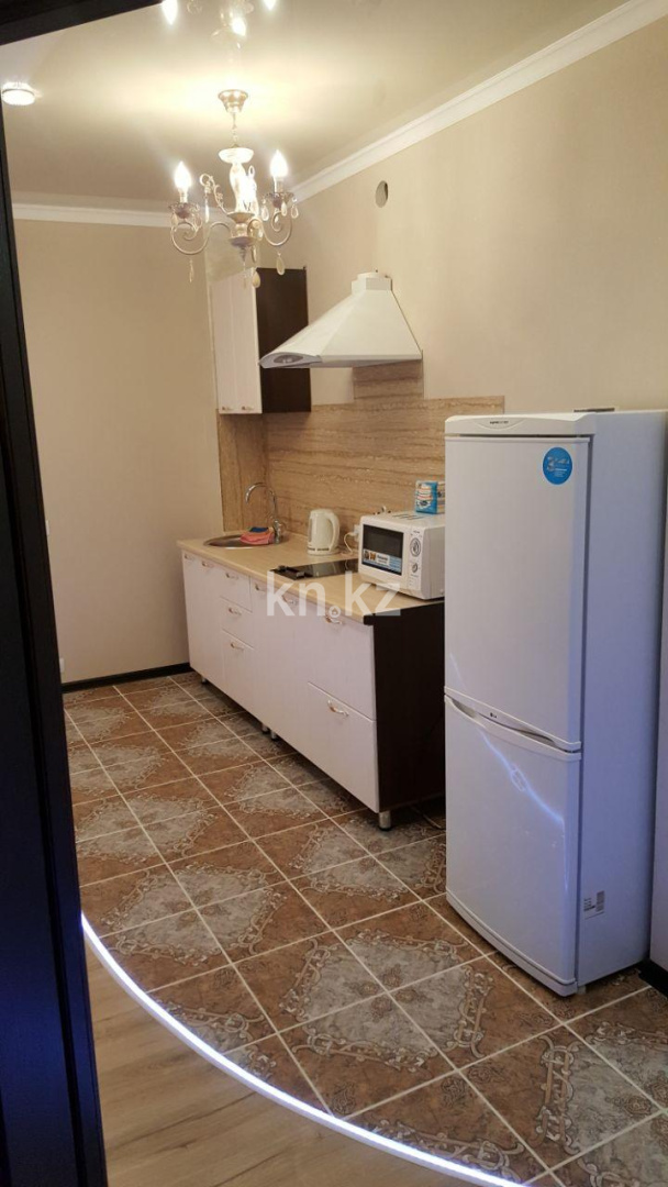 Аренда 2-комнатной квартиры посуточно, 50 м², пр. Республики, дом  42 - Аренда квартир посуточно в Караганде с фото фото 6 из 11