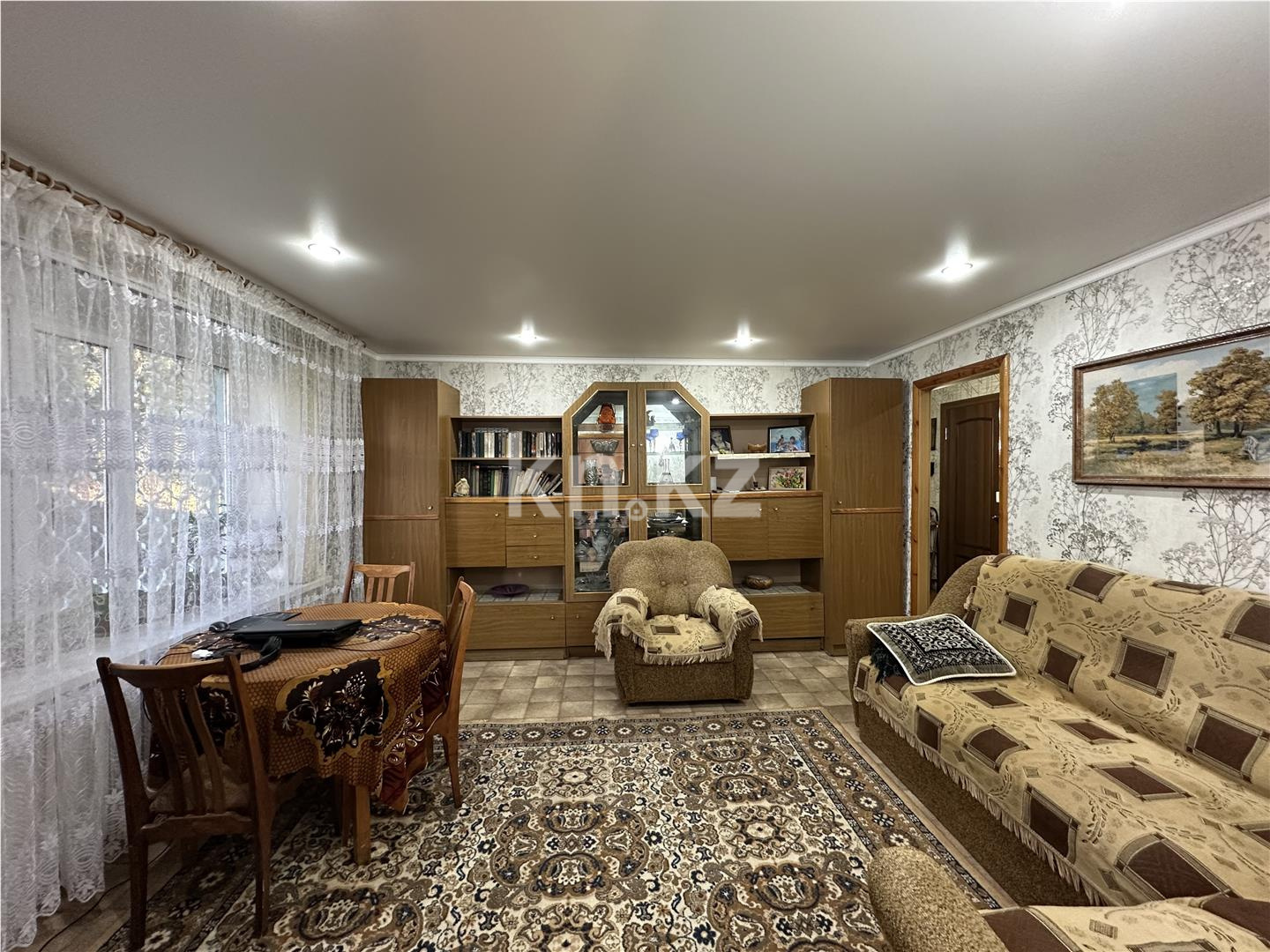 Продажа 3-комнатной квартиры, 54 м², мкр-н 6-й - Продажа квартир в Темиртау фото 1 из 12