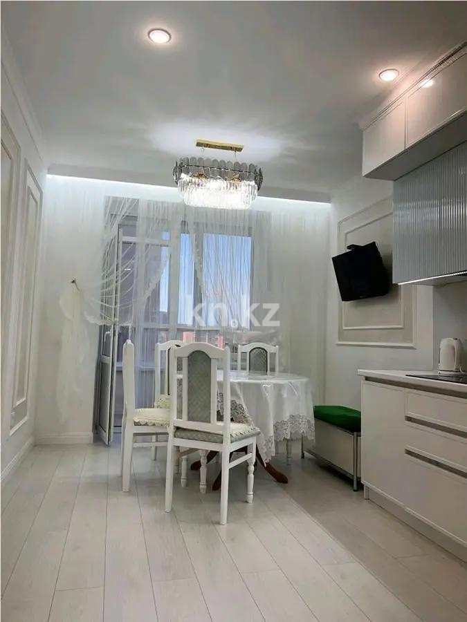 Продажа 4-комнатной квартиры, 120 м², ул. Нажимеденова, дом  13 в Астане - фото 4