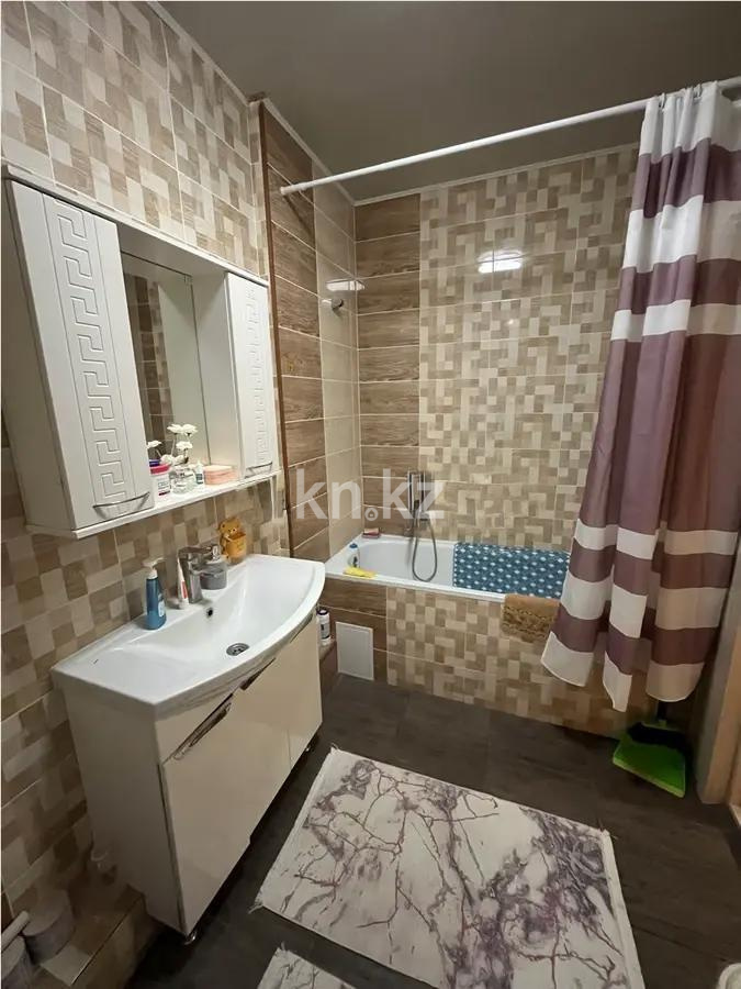 Продажа 1-комнатной квартиры, 40.3 м², пр. Кабанбай батыра, дом  48 в Астане - фото 3