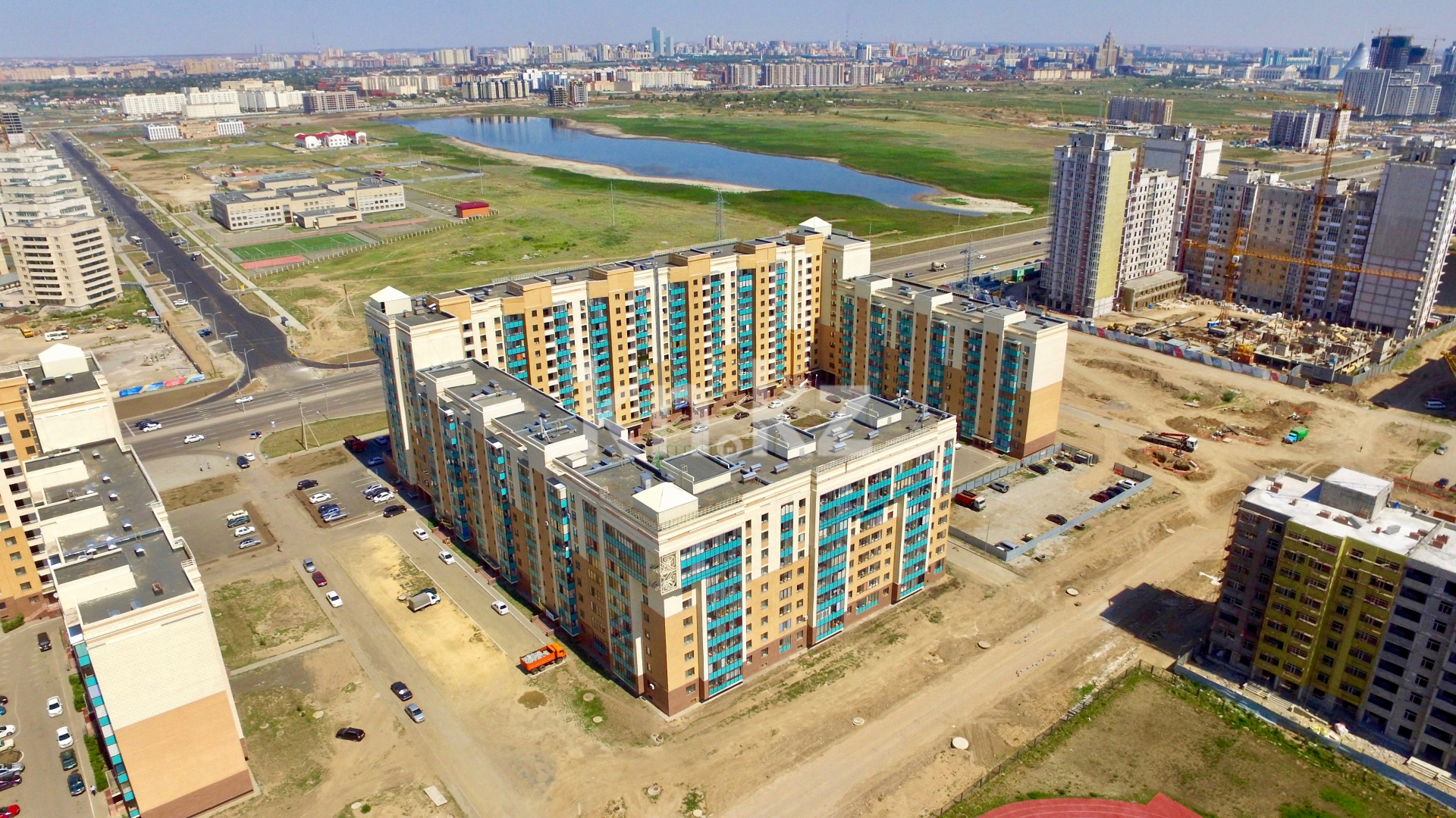 Продажа 2-комнатной квартиры, 50 м², ул. Сыганак, дом  4 в Астане - фото 3