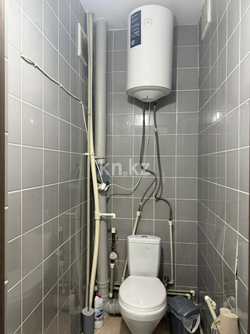 Продажа 2-комнатной квартиры, 85 м², пр. Шахтеров - Продажа  двухкомнатных квартир в Караганде фото 7 из 10