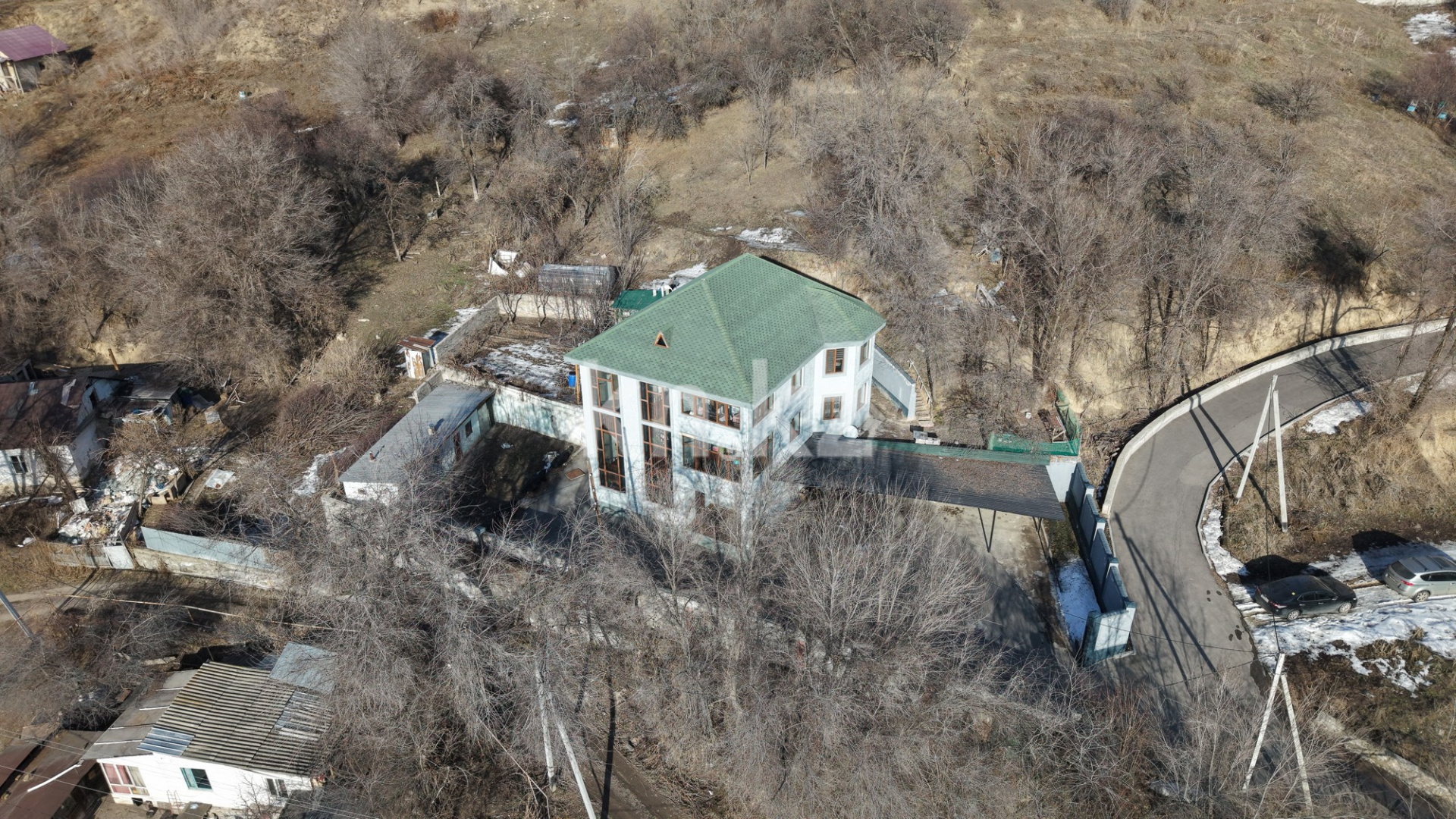 Продажа 7-комнатного дома, 300 м² в Алматы - фото 3