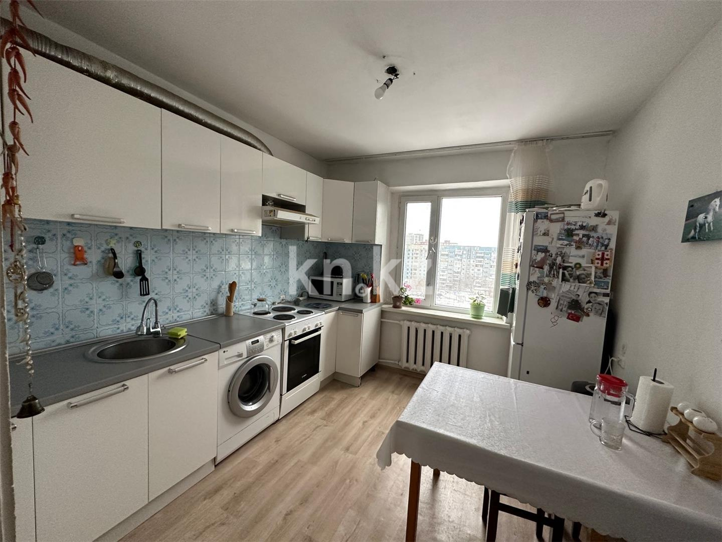 Продажа 4-комнатной квартиры, 79 м², пр. Шахтеров - Продажа  четырехкомнатных квартир в Караганде фото 9 из 16