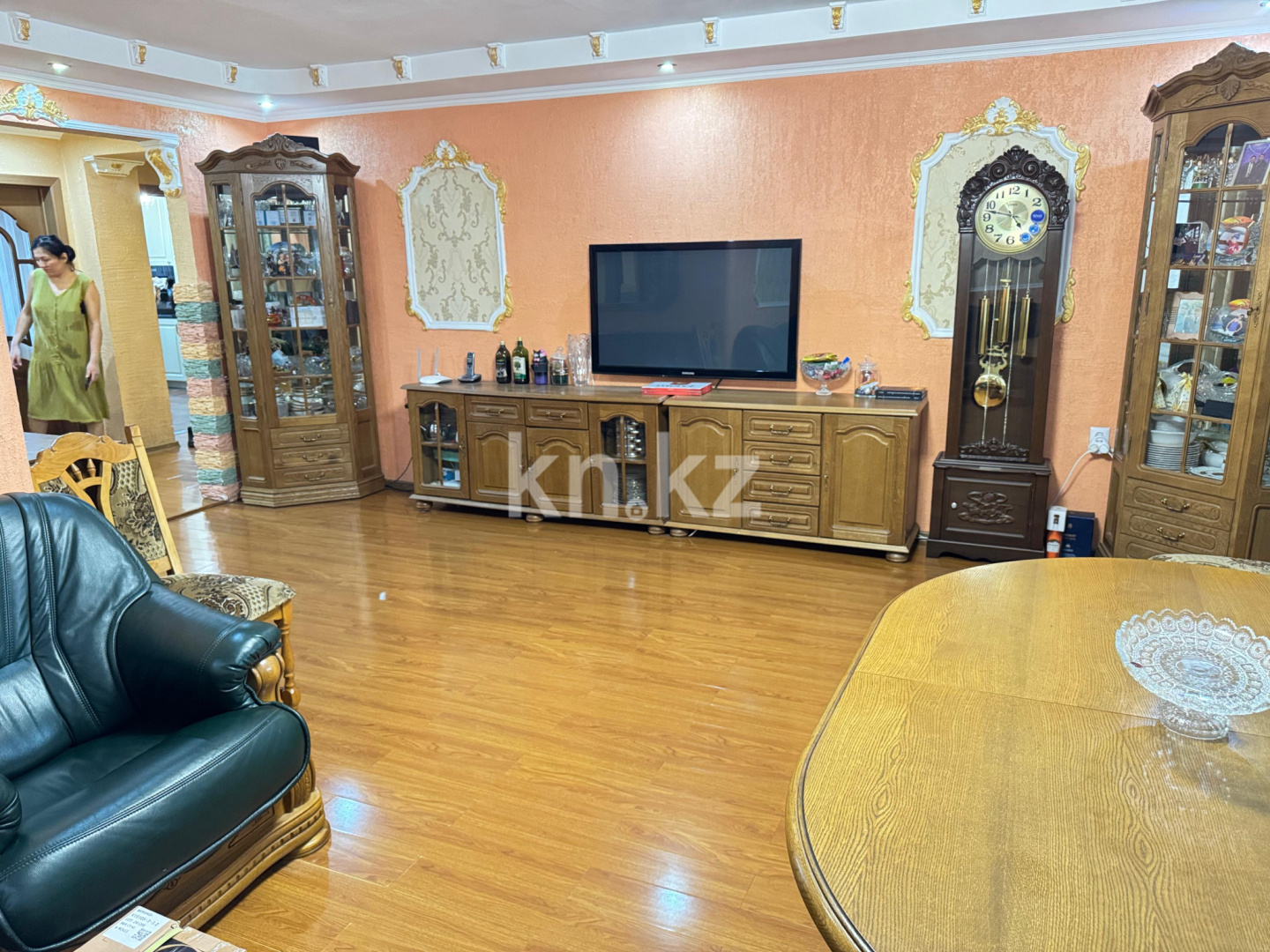 Продажа 4-комнатной квартиры, 97 м², ул. Муканова, дом  59а - Продажа квартир в Караганде фото 1 из 23