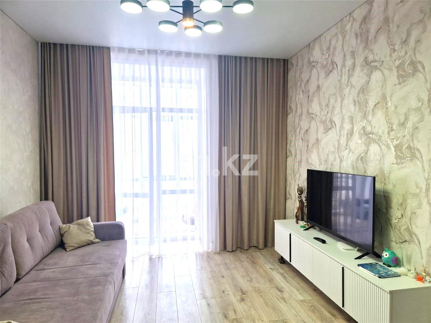 Продажа 2-комнатной квартиры, 64 м², ул. Дюсембекова - Продажа  двухкомнатных квартир в Караганде фото 1 из 10