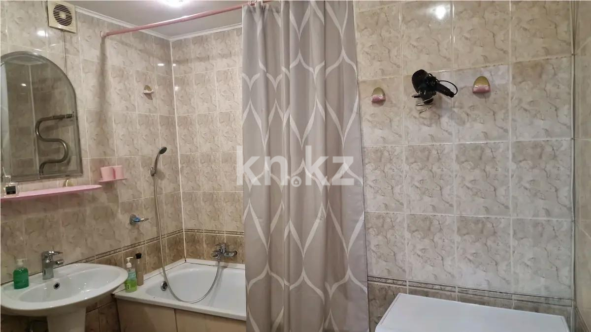 Продажа 1-комнатной квартиры, 33 м², пр. Н. Абдирова, дом  22/4 - Продажа квартир в Караганде фото 1 из 4