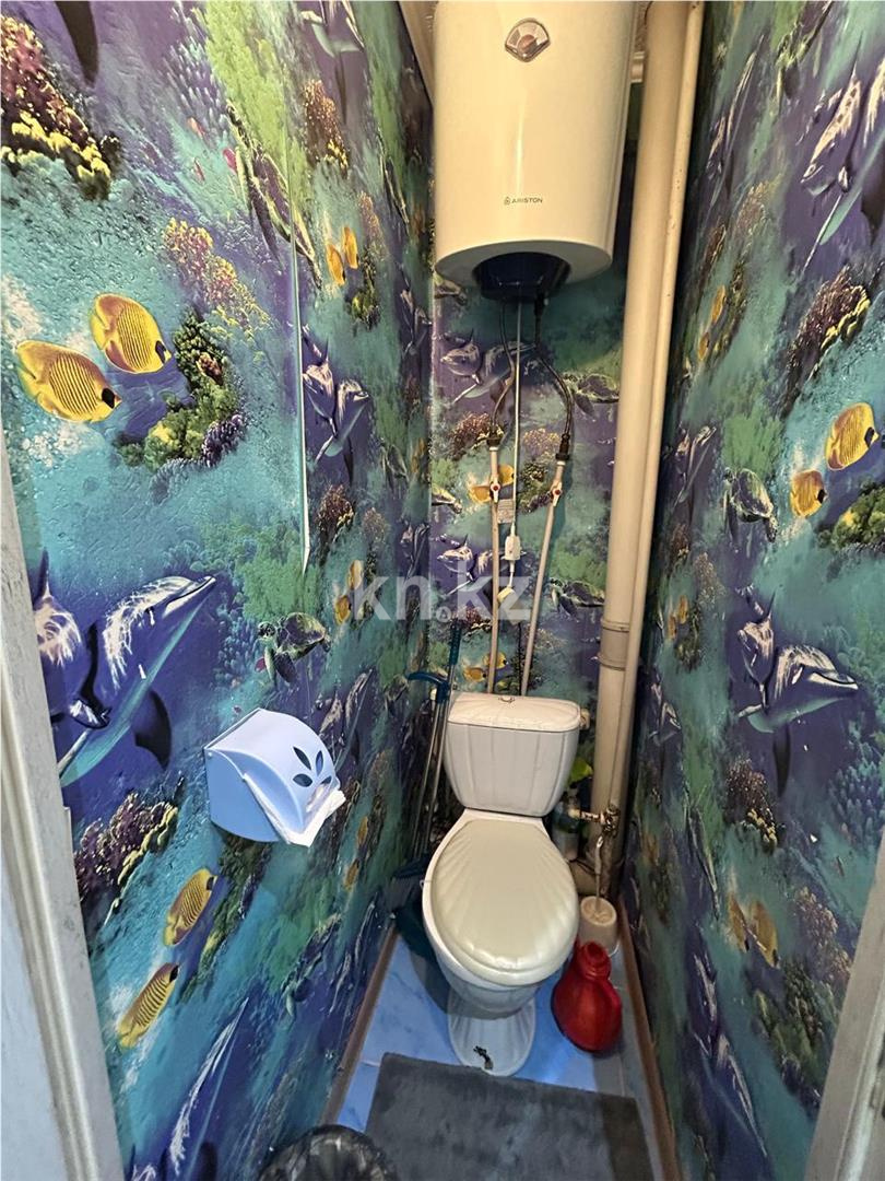 Продажа 3-комнатной квартиры, 63 м², мкр-н 16 - Продажа квартир в Караганде фото 11 из 18