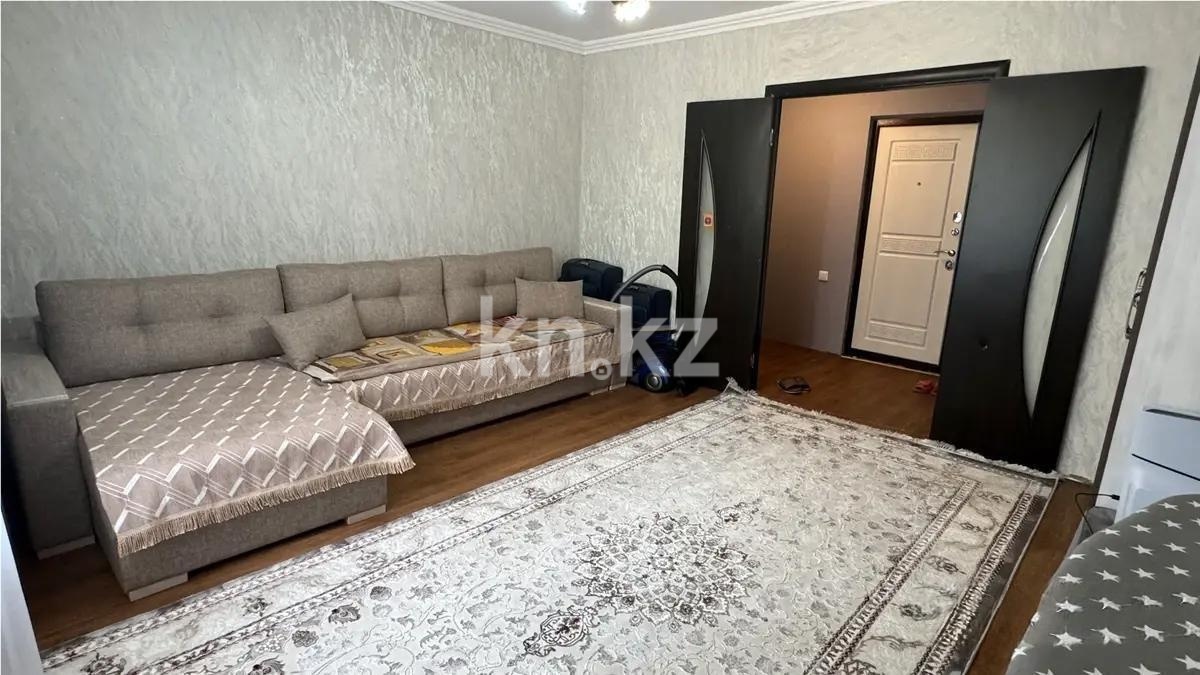 Продажа 1-комнатной квартиры, 40 м², мкр-н Голубые Пруды, дом  16 - Продажа квартир в Караганде фото 1 из 4