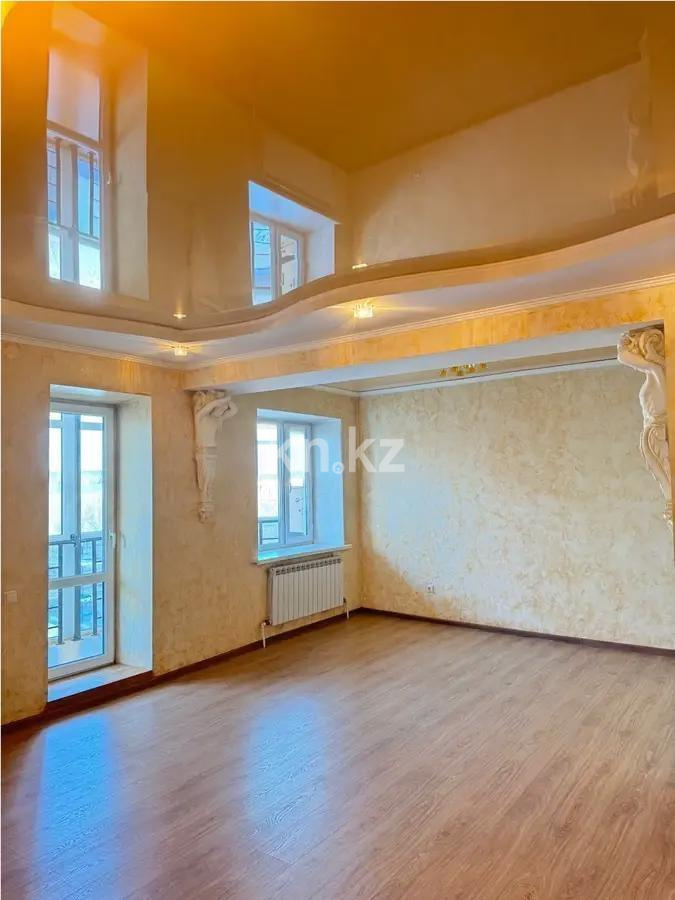 Продажа 7-комнатной квартиры, 300 м², ул. Аманжолова, дом  35/1 - Продажа  пятикомнатных квартир в Караганде без посредников с фото фото 2 из 4
