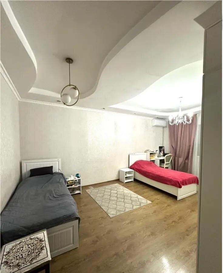Продажа 2-комнатной квартиры, 95.5 м² в Алматы - фото 2