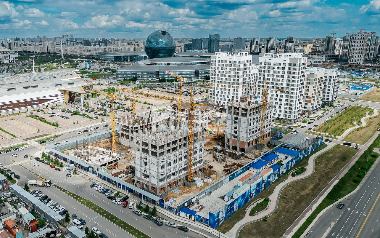 Продажа 2-комнатной квартиры, 77 м², ул. Рыскулова, дом  3 в Астане - фото 2
