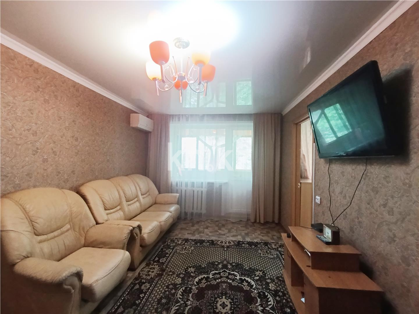 Продажа 3-комнатной квартиры, 48 м², мкр-н 15, дом  35 в Караганде - фото 3