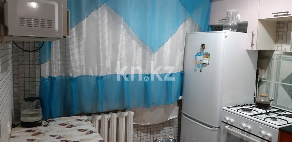 Продажа 2-комнатной квартиры, 43 м², 13-й мкр., дом  11 - Продажа  двухкомнатных квартир в Караганде с фото фото 9 из 10