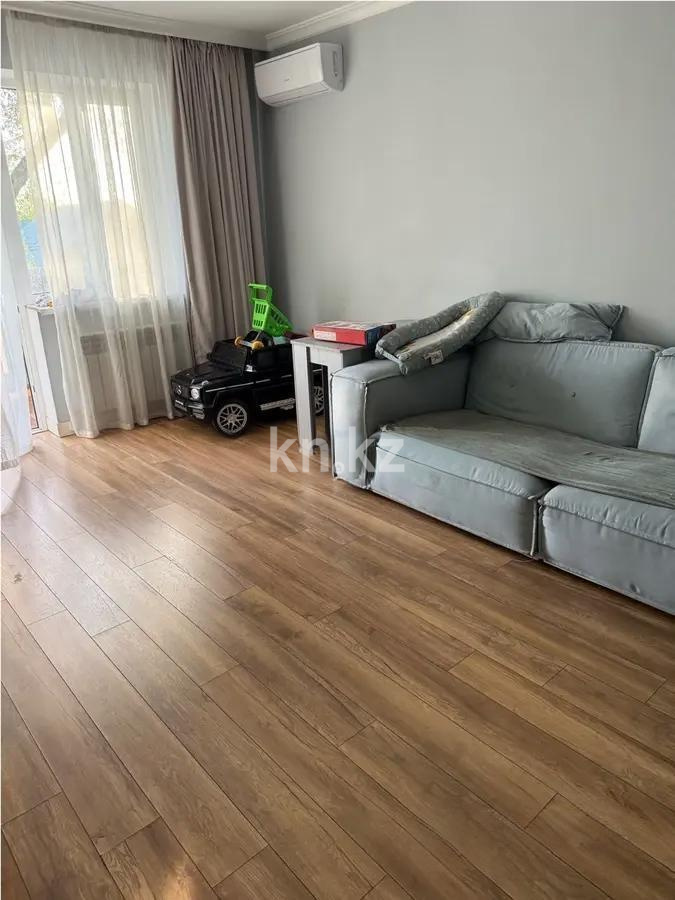 Продажа 3-комнатной квартиры, 98 м², мкр-н Аксай-5, дом  3г - Продажа квартир в Алматы фото 1 из 5