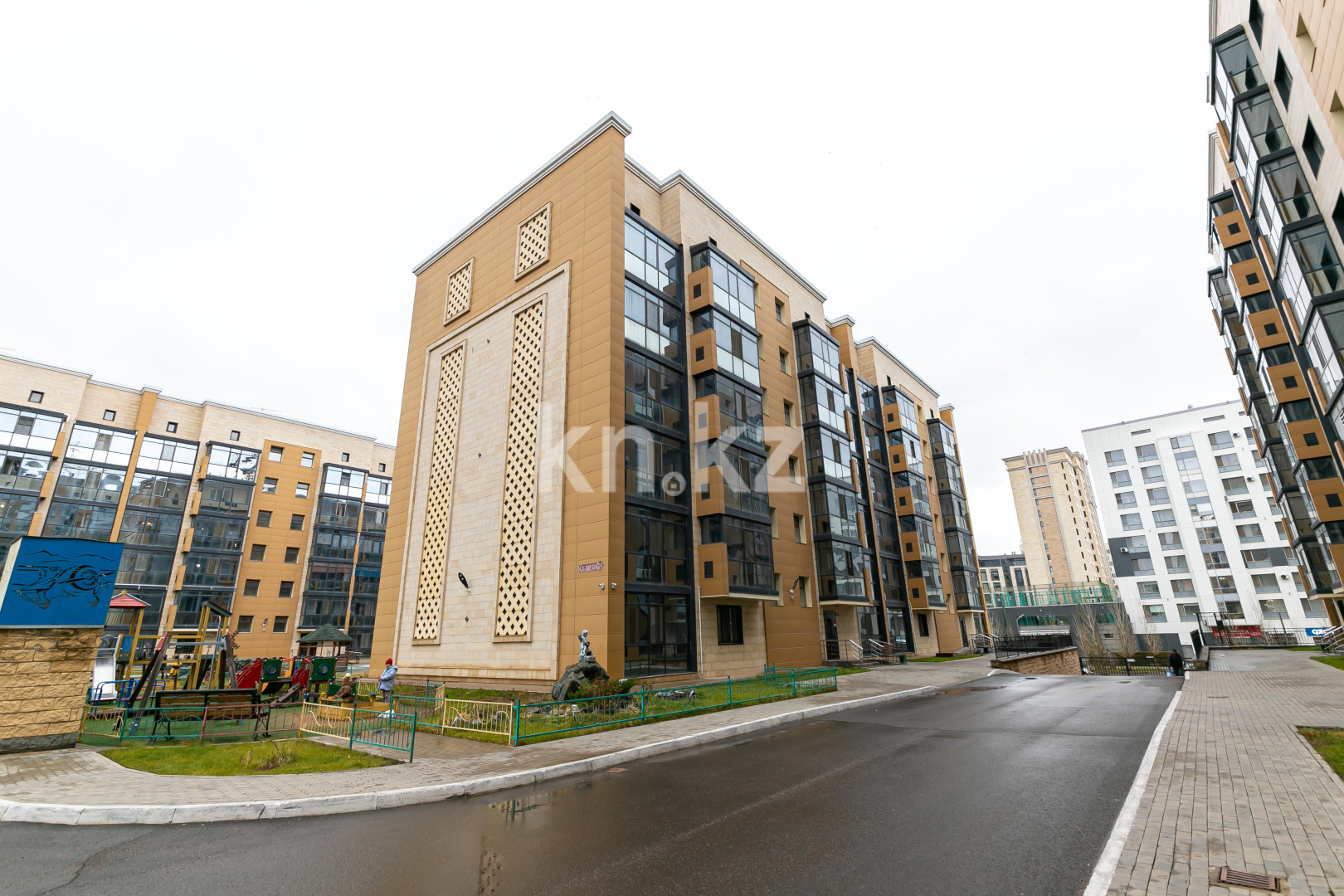 Продажа 3-комнатной квартиры, 124.3 м², ул. Сейдимбека, дом  7/1 в Астане - фото 10