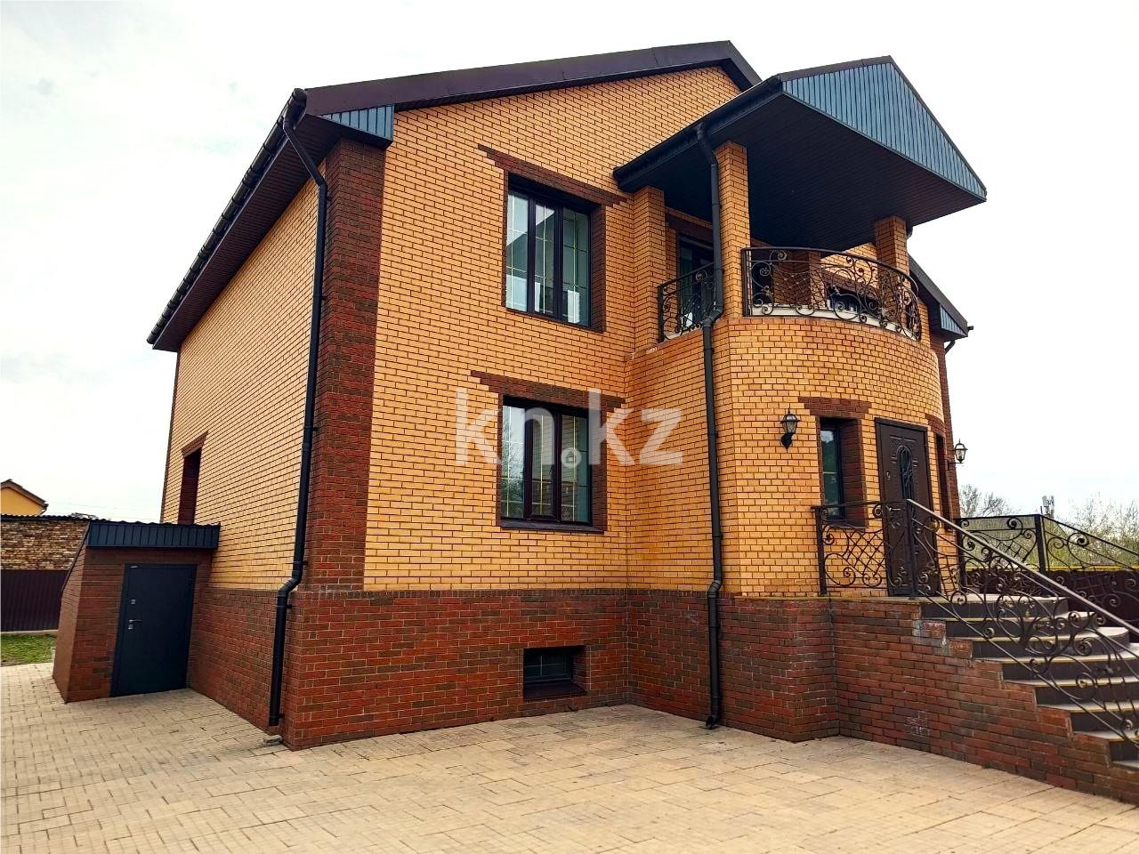 Продажа 6-комнатного дома, 300 м² - Продажа домов, коттеджей в Казахстане - страница 9 фото 3 из 35