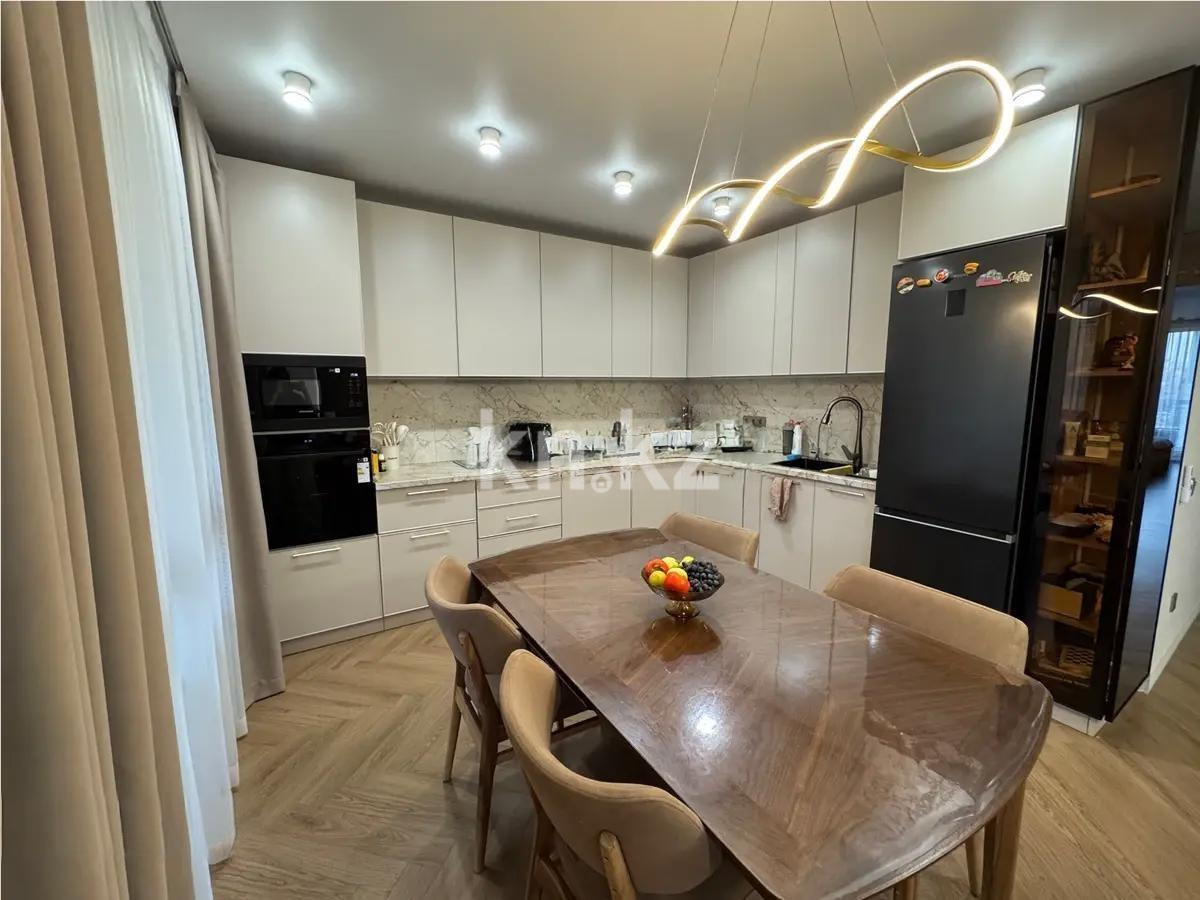 Продажа 3-комнатной квартиры, 100 м², ул. Толе би, дом  285/8 в Алматы - фото 4