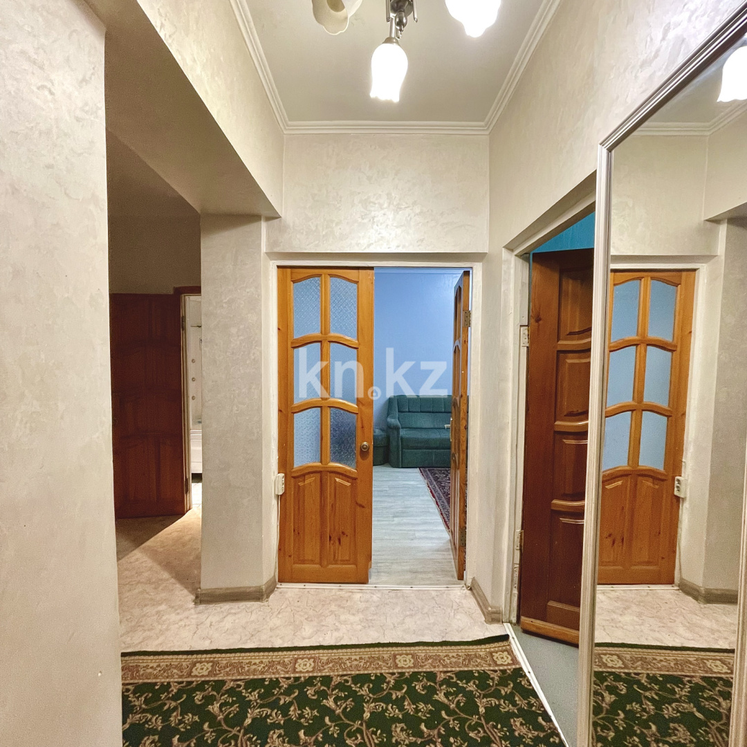 Продажа 3-комнатной квартиры, 70 м², пр. Райымбека в Алматы - фото 3
