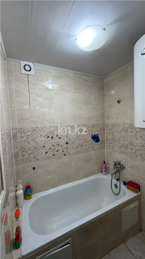 Продажа 3-комнатной квартиры, 73 м², пр. Республики в Караганде - фото 5