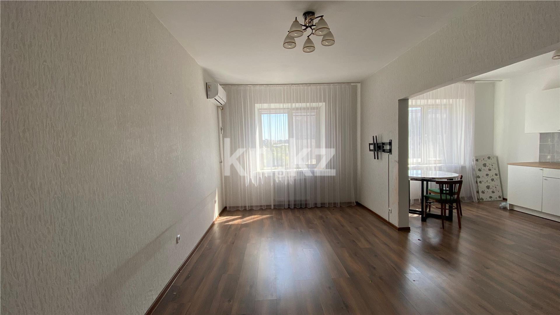 Продажа 3-комнатной квартиры, 91 м², пр. Шахтеров - Продажа  трехкомнатных квартир в Караганде фото 1 из 15