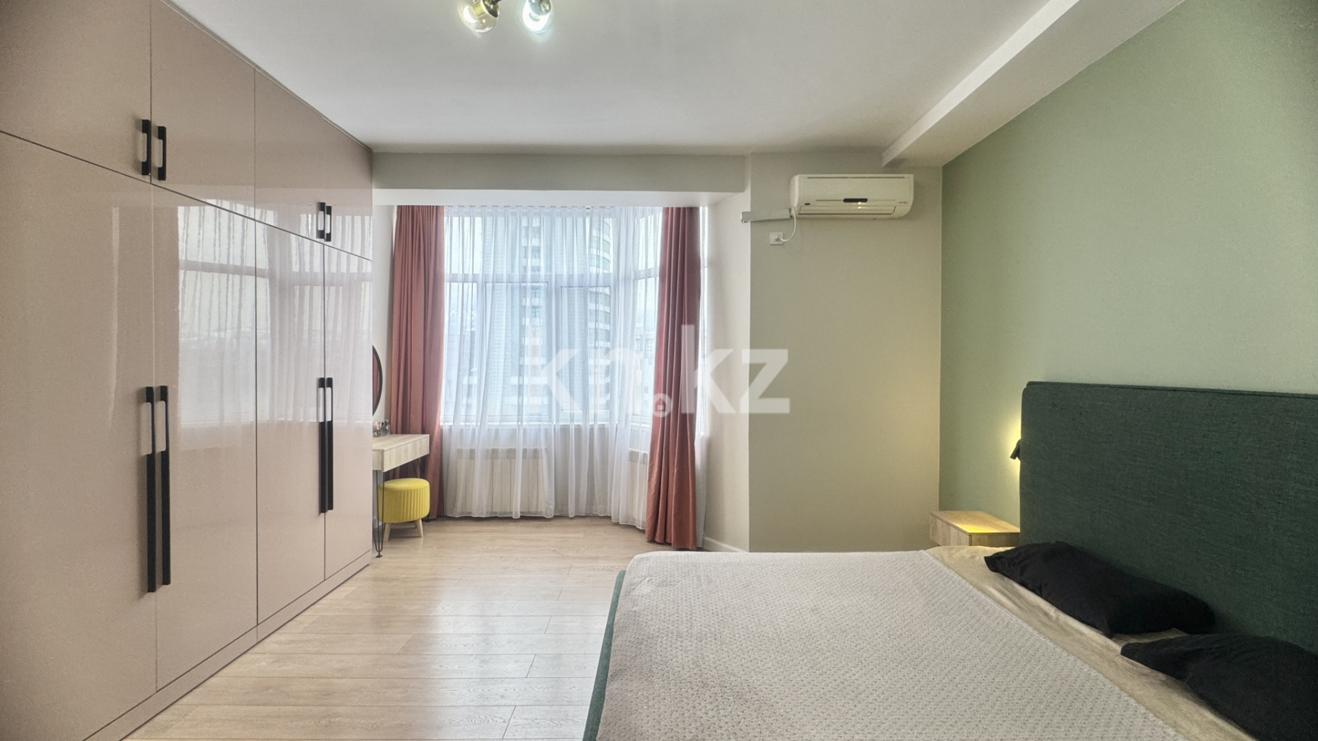 Продажа 3-комнатной квартиры, 133 м² в Алматы - фото 3