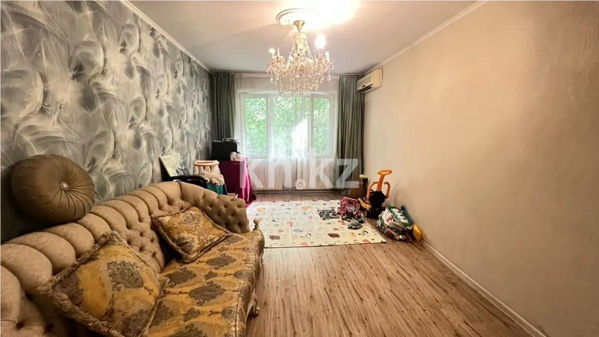 Продажа 4-комнатной квартиры, 75 м², мкр-н 4, дом  19 - Продажа  четырехкомнатных квартир в Алматы без посредников фото 1 из 6