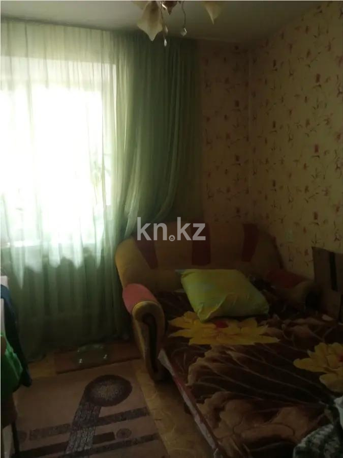 Продажа 3-комнатной квартиры, 65 м², ул. 13-й Военный городок, дом  40 в Алматы - фото 2