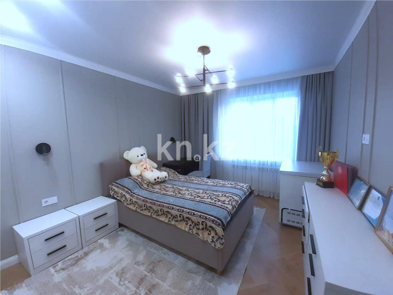 Продажа 3-комнатной квартиры, 90 м², ул. Букетова - Продажа  трехкомнатных квартир в Караганде фото 4 из 9