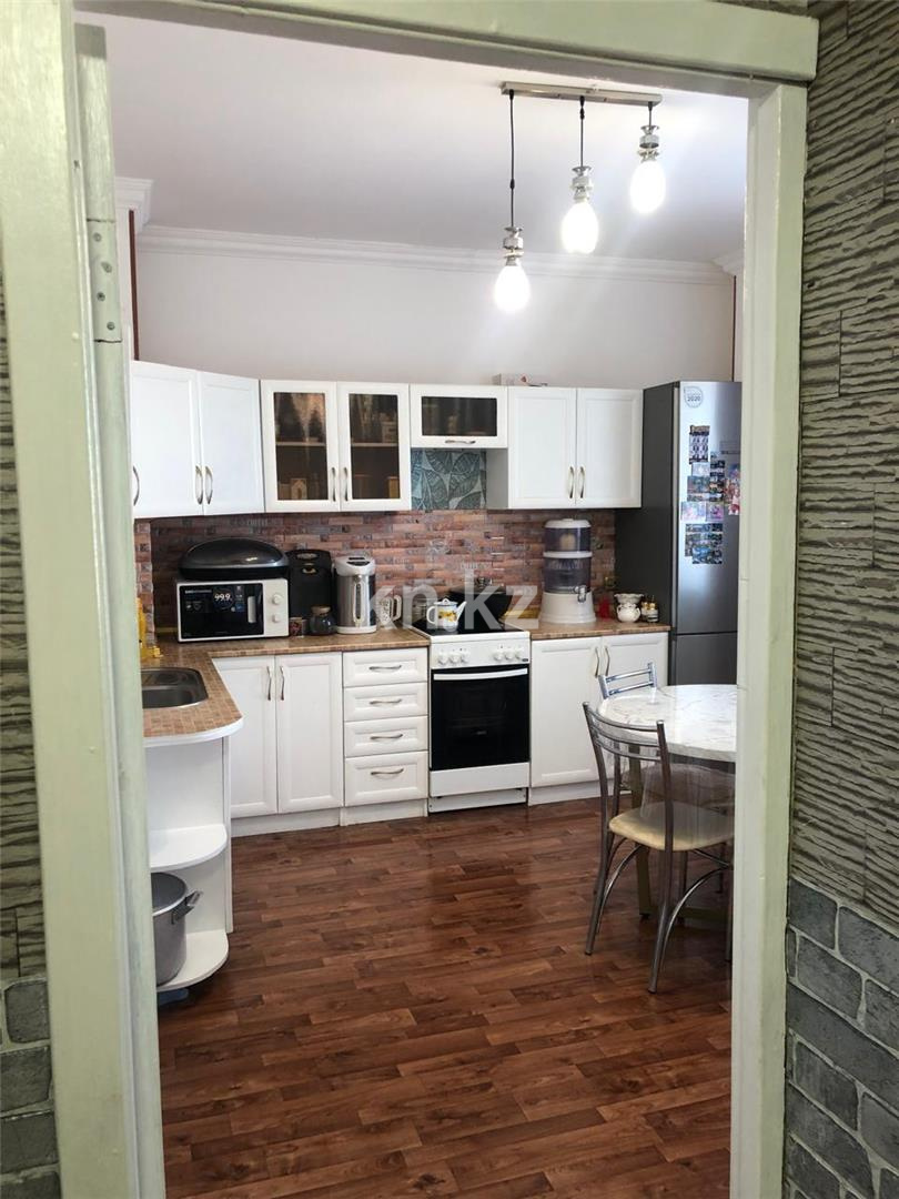 Продажа 3-комнатной квартиры, 80 м², ул. Сарыарка, дом  31 в Караганде - фото 13