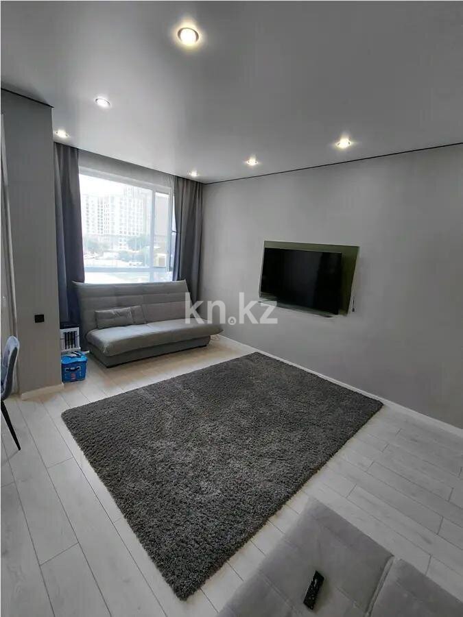Продажа 1-комнатной квартиры, 38 м² в Астане