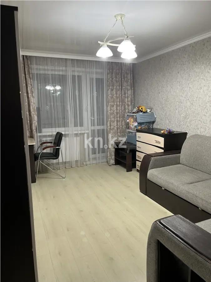 Продажа 2-комнатной квартиры, 44 м², мкр-н 15, дом  1 в Караганде - фото 2