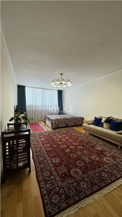 Продажа 2-комнатной квартиры, 65 м² в Алматы