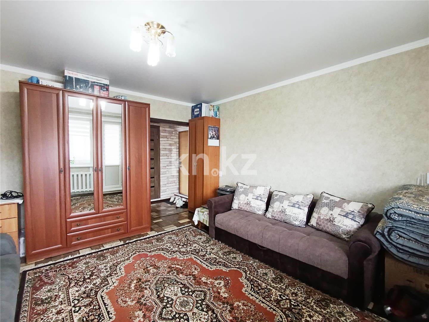 Продажа 1-комнатной квартиры, 38 м², мкр-н Степной-4, дом  27 - Продажа  однокомнатных квартир в Караганде с фото фото 2 из 15