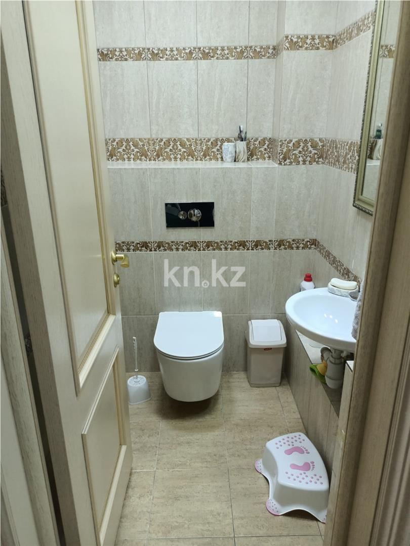Продажа 5-комнатной квартиры, 200 м² в Астане - фото 36