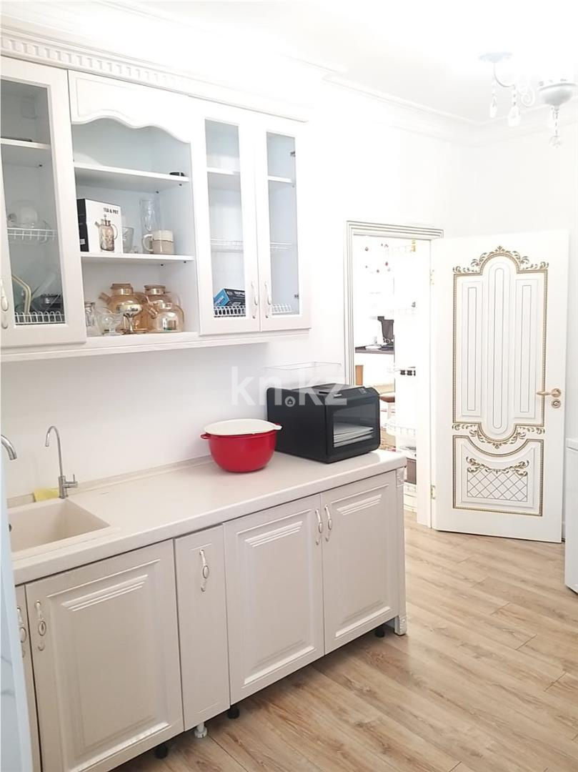 Продажа 5-комнатного дома, 520 м², ул. Муканова - Продажа домов, коттеджей в Караганде фото 22 из 51