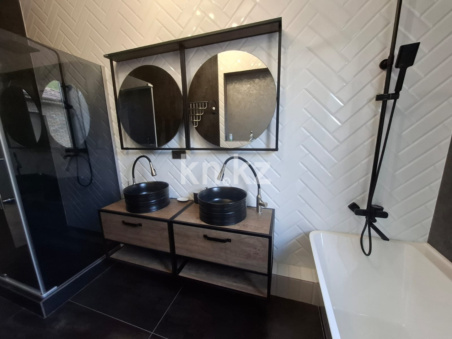 Продажа 5-комнатного дома, 212 м² - Продажа домов, коттеджей в Казахстане фото 20 из 40